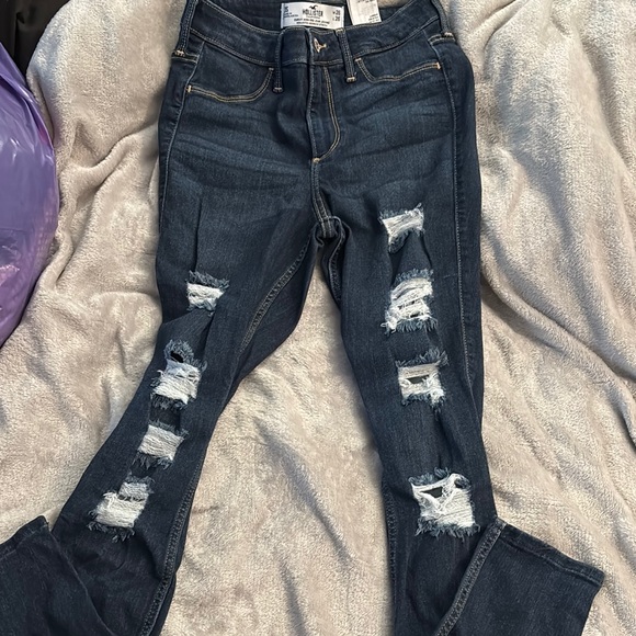 Hollister Denim - Hollister Dark Blue Ripped Straight Leg Jeans